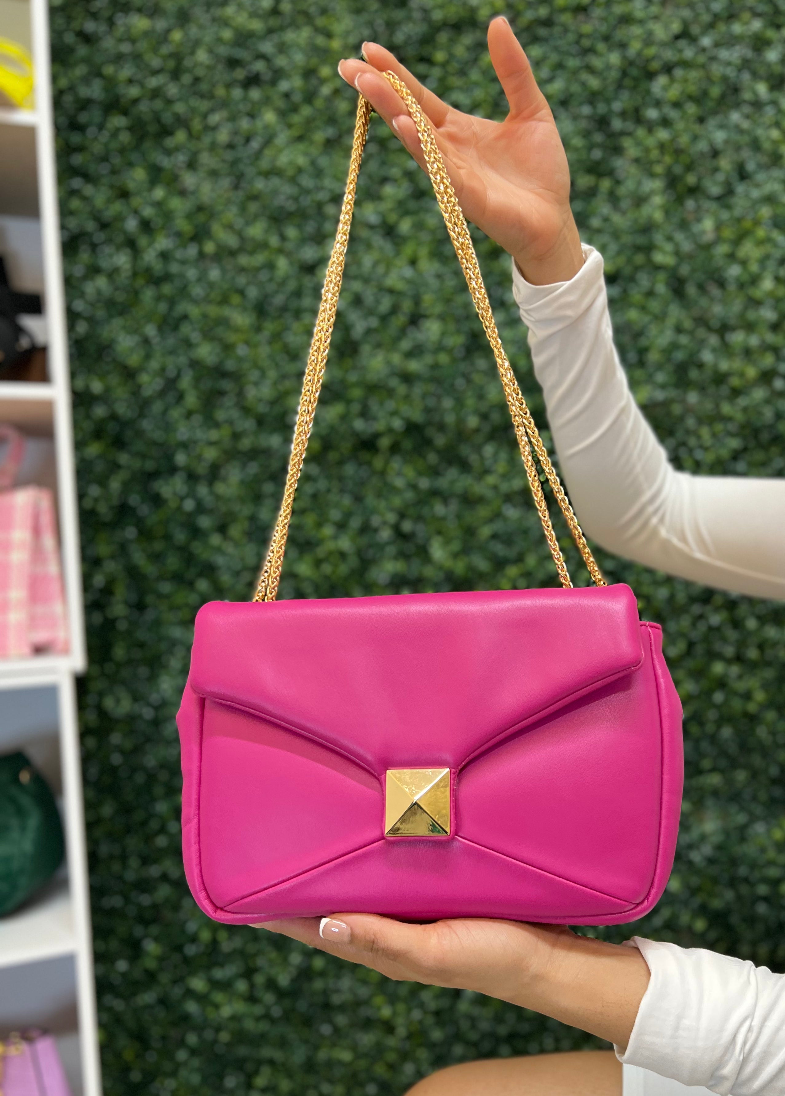 Pink luxury bags 2025